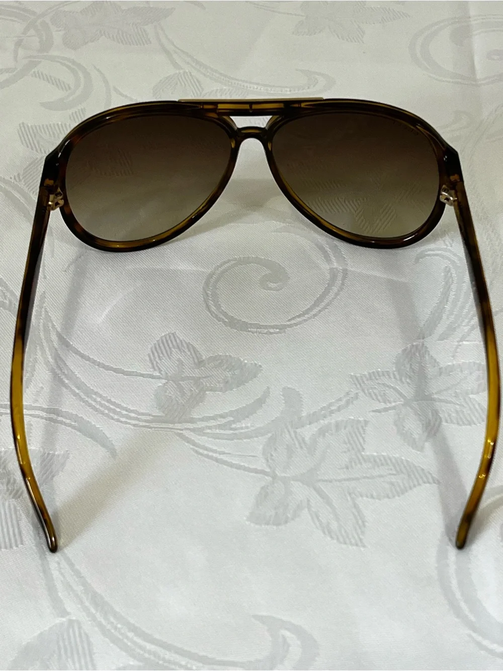 Vintage Gucci GG 1627/S 7911W Tortoiseshell Aviator Sunglasses Web Stripe
